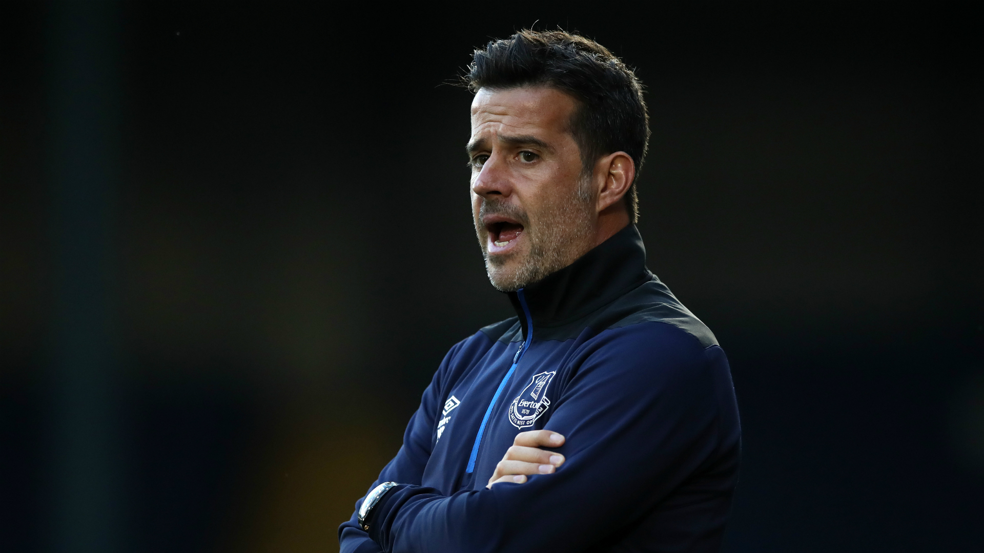 表现以及他 表现以及他